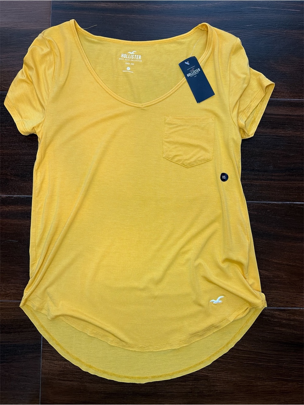Hollister girls Pocket Tee, Yellow, Size XS, NWT